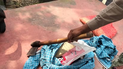 man killed his parents and sister with an axe In Ghazipur Two more minutes and three corpses were laid down