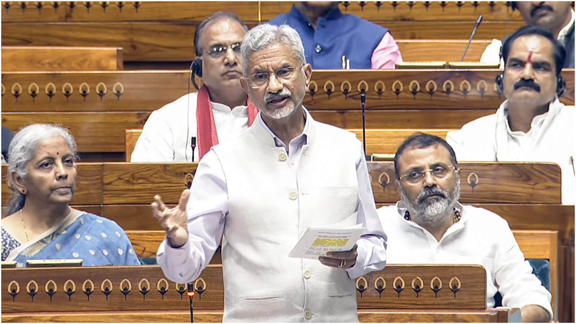 top headline today important and big news stories updates