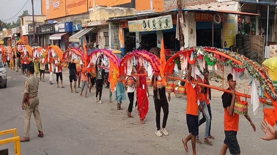 251 feet long Kanwar Yatra became center of attraction