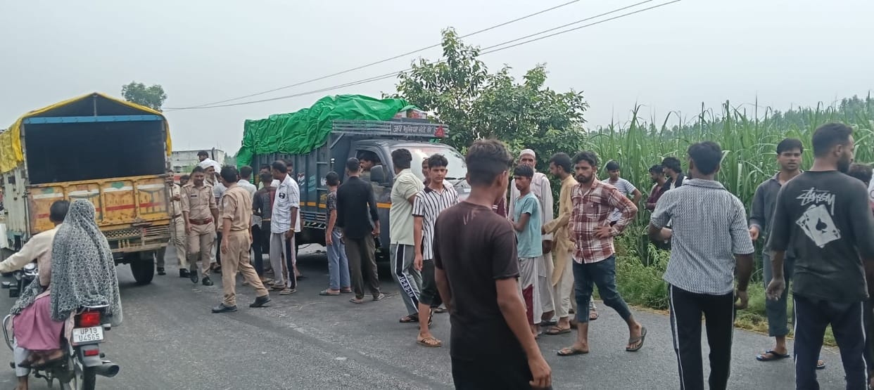 Shamli: Two Masons Killed in Collision with Pickup Near Jijaula Village in Shamli