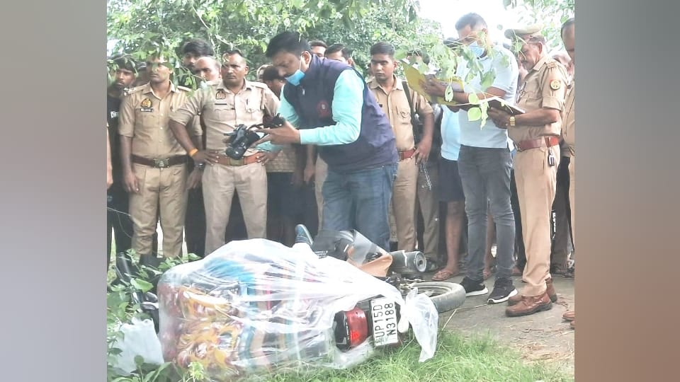 man was shot dead in Meerut Anuj used to sell clothes by roaming around connection with love marriage