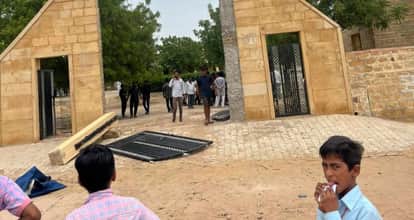 Gate of government school collapsed in Poonamnagar innocent student died, injured teacher