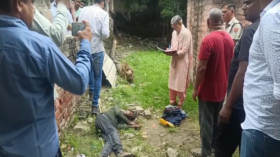 Dead body found in courtyard of CDPO office in Sampla