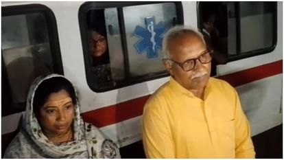 MP: 13 महिलाओं को अगवा कर एंबुलेंस से UP जा रहे थे, पुलिस ने रोका रास्ता, बागेश्वरधाम से जुड़े तार; मामला क्या 13 Women Taken from chhatarpur Bageshwar Dham in Ambulance Stopped at MP-UP Border, Police Investigates