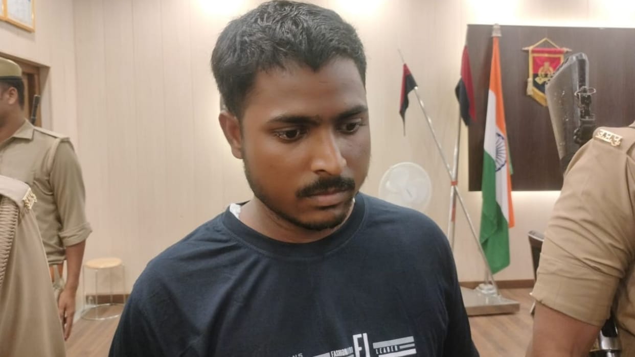 Murder case solved in 24 hours in Azamgarh accused of killing by hitting with brick arrested