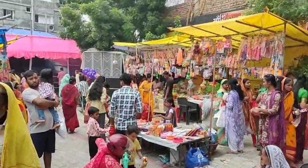 Bihar: Nag Panchami festival is being celebrated with great pomp, enthusiasm of faith is seen from city to vil