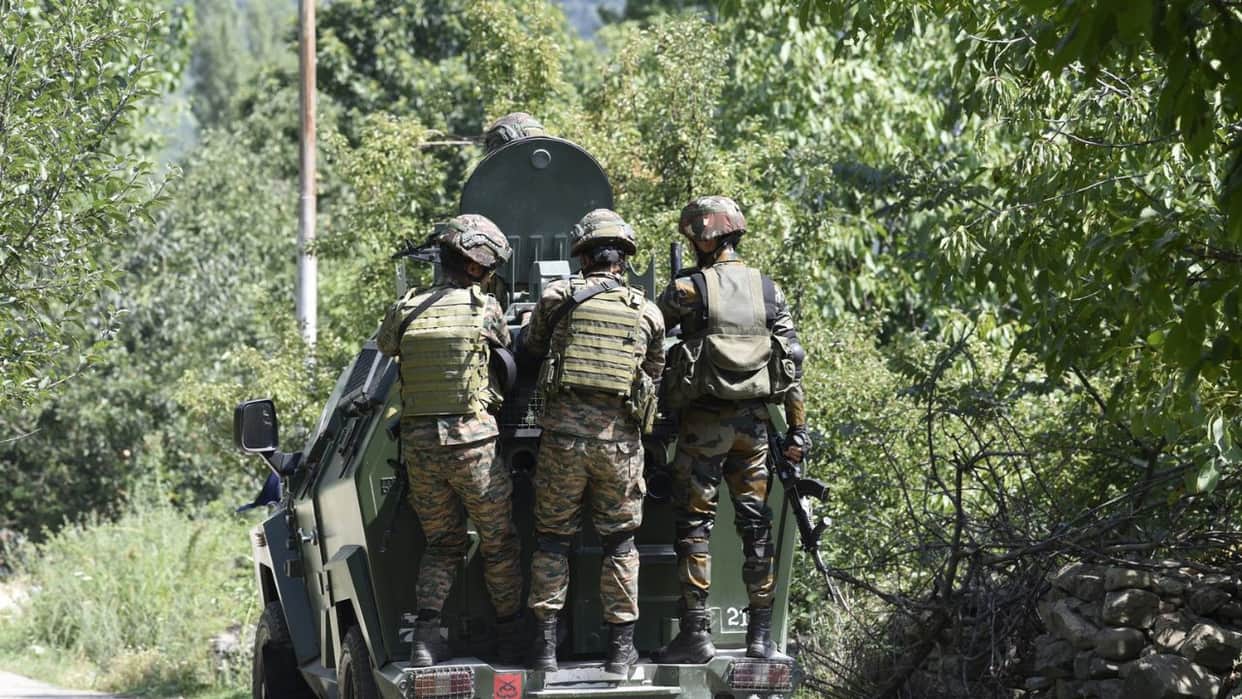 Security Forces Apprehends One Terrorist Associate in Baramulla with Illegal Arms & Ammunition