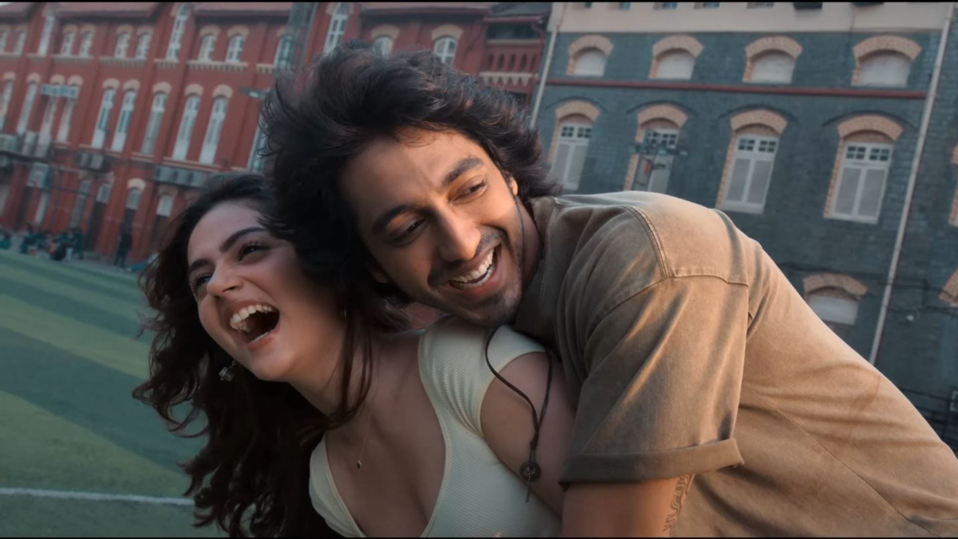 Saiyaara Box Office Collection Ahaan Panday Starrer Film Beat Son Of Sardaar 2 And Dhadak 2 On Day 18 Earnings