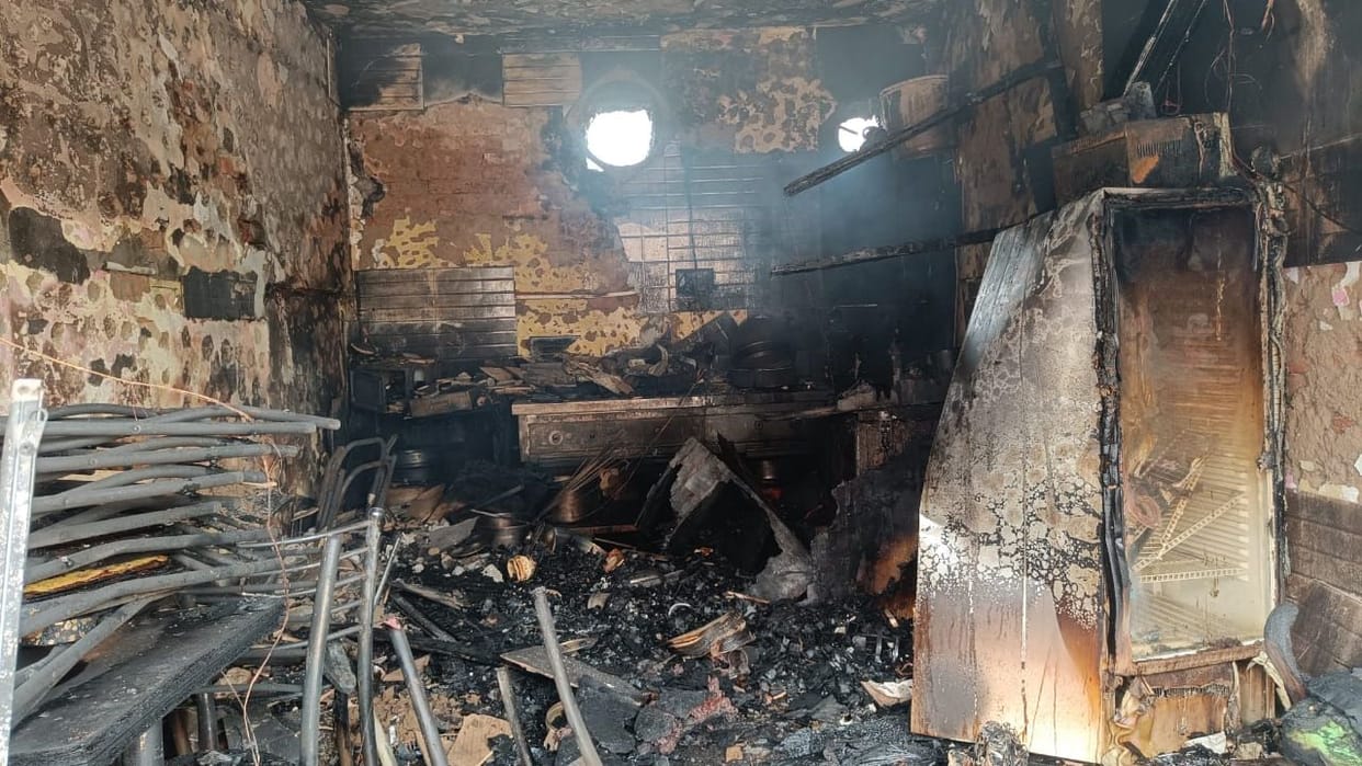 Fire in a restaurant in Jammu Shastri Nagar, all goods burnt to ashes