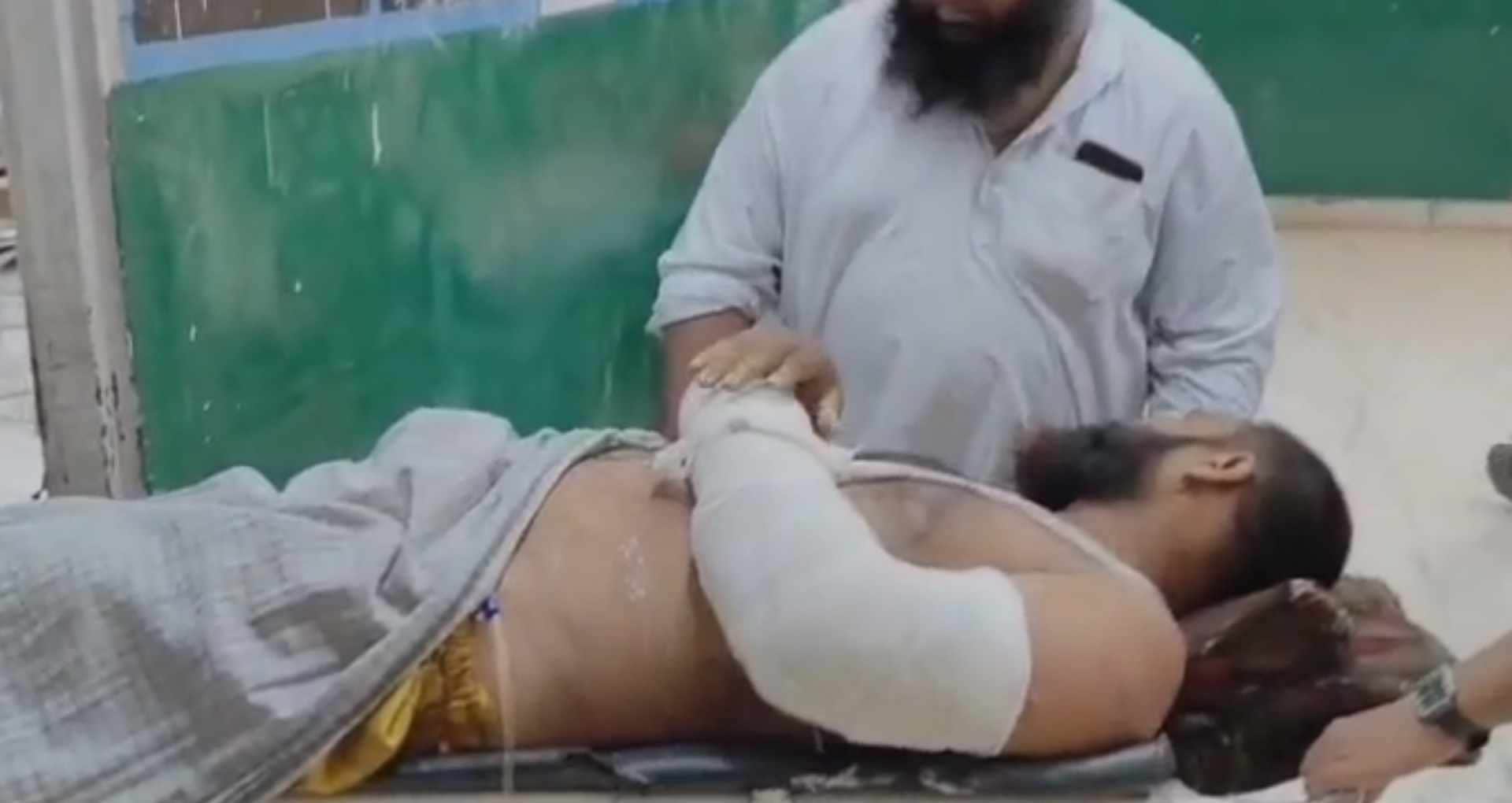 अलवर में डॉक्टर पर जानलेवा हमला