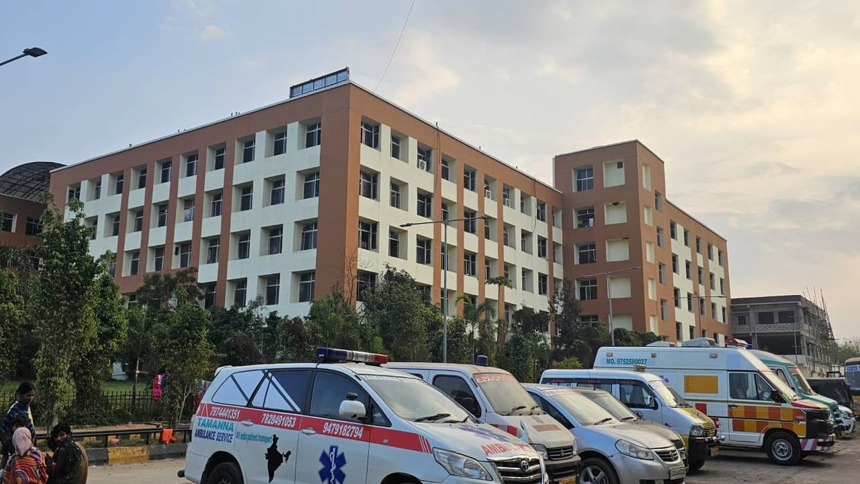body of martyred soldier reached Mecca and was embalmed
