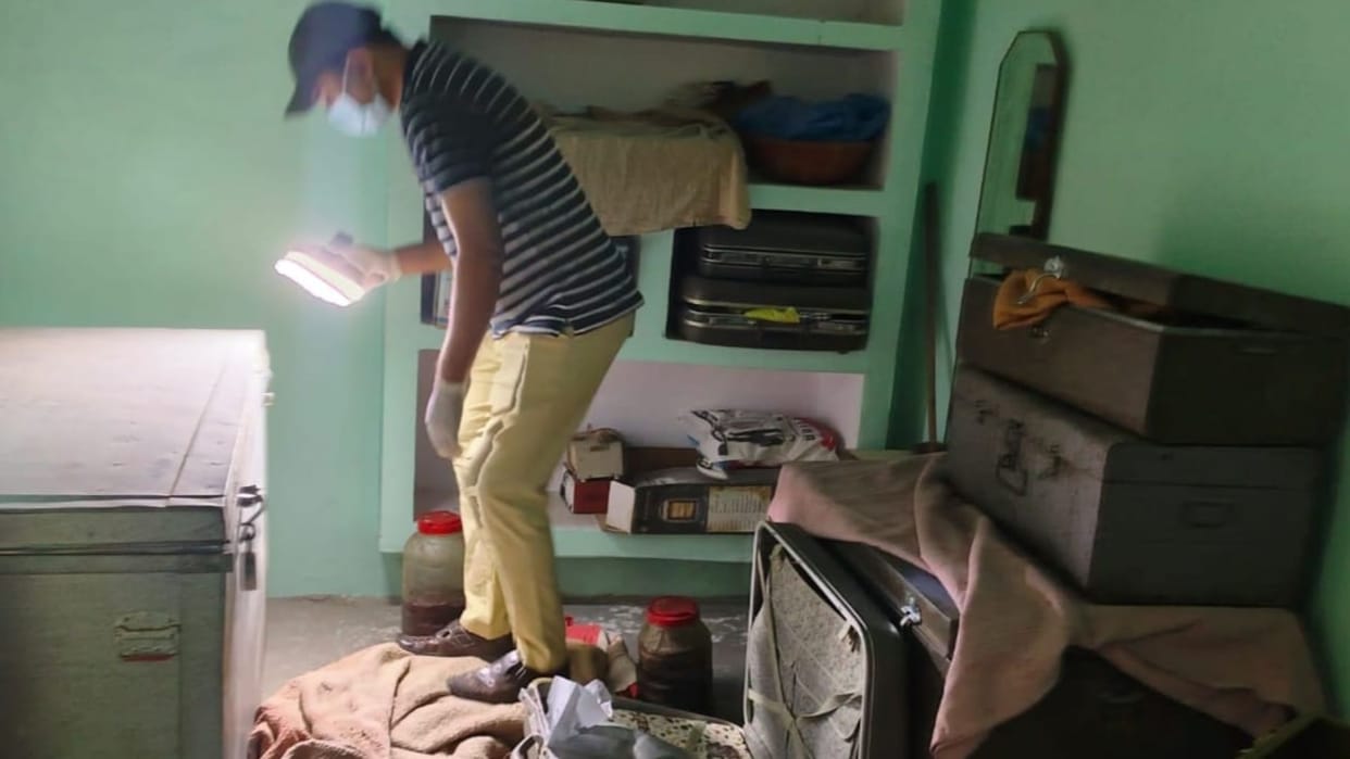 30 lakh stolen from five houses simultaneously in Mau