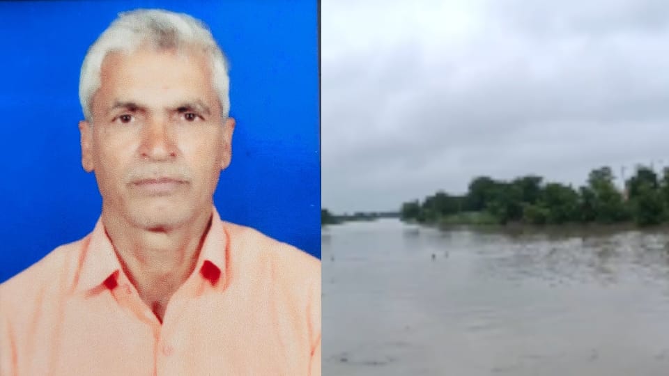 UP News farmer tied his hands with towel then jumped into canal