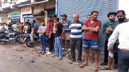 UP News: Gangster shot dead in public in Meerut, attackers fled brandishing weapons