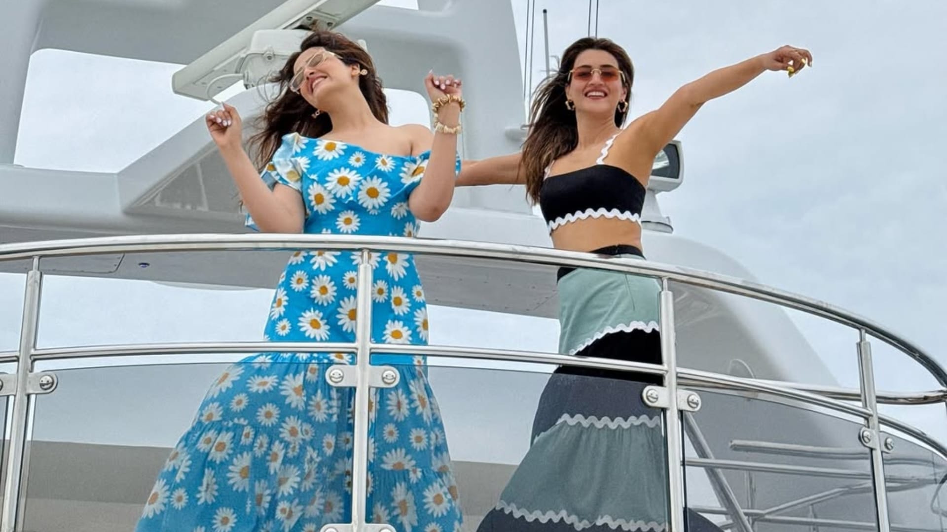 Kriti Sanon birthday is not over till the month ends See Pics beautiful sister nupur from vacation on Cruz