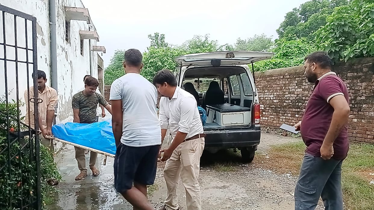 Bihar News: Nozzle man dies tragically in a road accident in Siwan