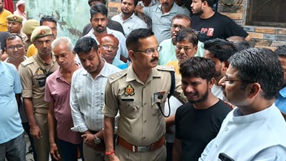 BJP leader brother and businessman committed suicide Hurt by encroachment action in Moradabad