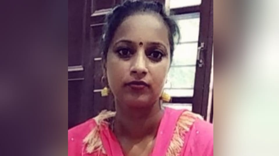 Married woman found hanging in Kapurthala