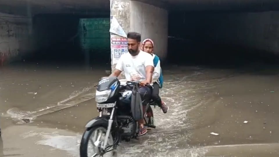 Heavy rain alert for next five days in Punjab weather update