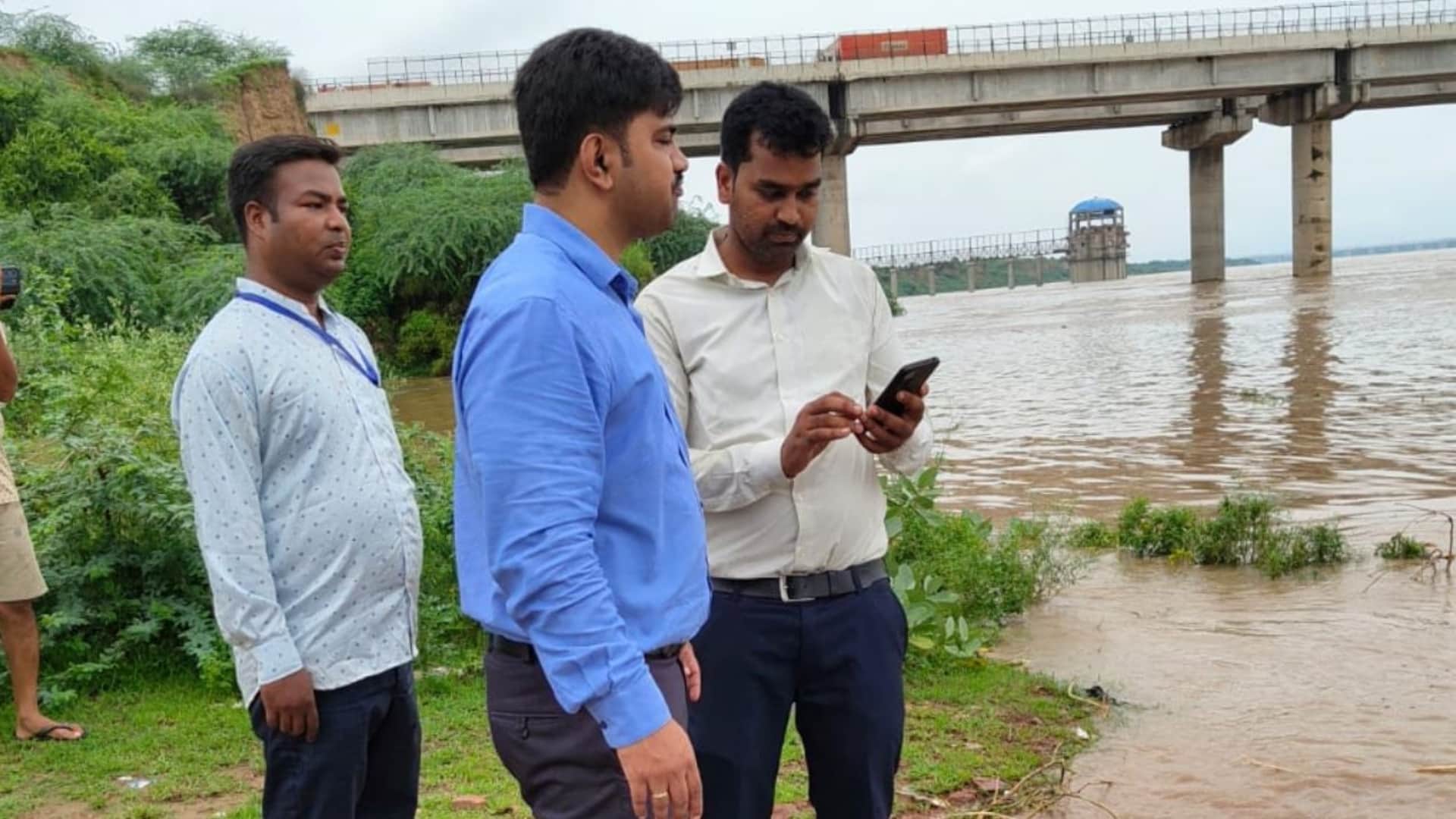 Rajasthan News: Heavy Rains Wash Away Culvert in Bodal, Disconnect MP Route, Railway Station Submerged
