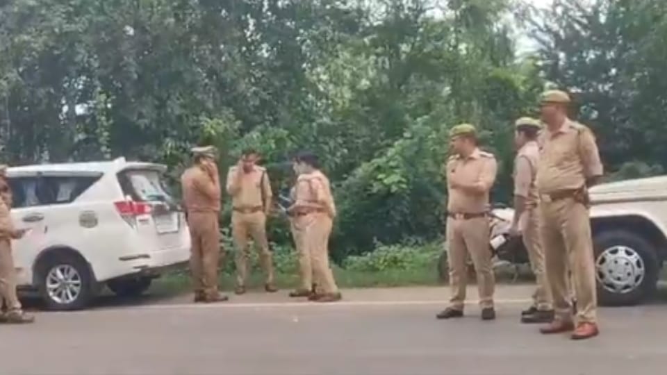 UP POLICE Female constable murder in Barabanki body found in field Vimlesh was missing for three days