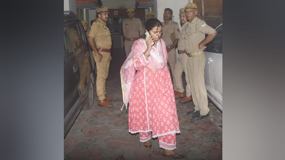 video surfaced in case of suicide of wife of an ASP posted in CID in Lucknow