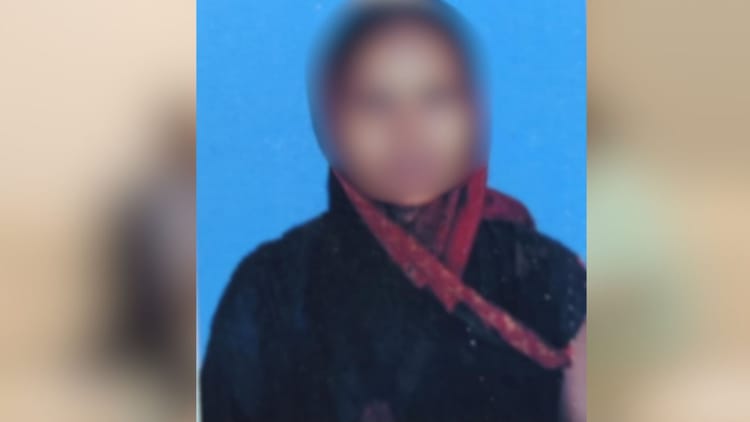 Bihar: नवगछिया में दिनदहाड़े महिला की गोली मारकर हत्या, अवैध संबंध से इनकार करने पर आरोपी ने मारी गोली