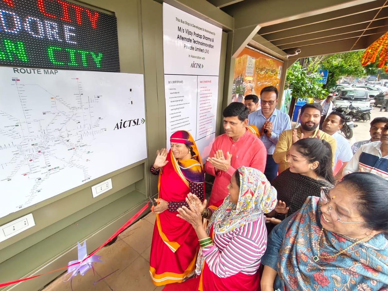 Indore: 20 new modern bus stops inaugurated in Indore by a female Safai Mitra