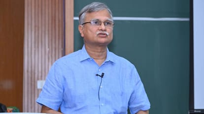 BHU first time in two decades VC charge day after order said every student is brand ambassador of university