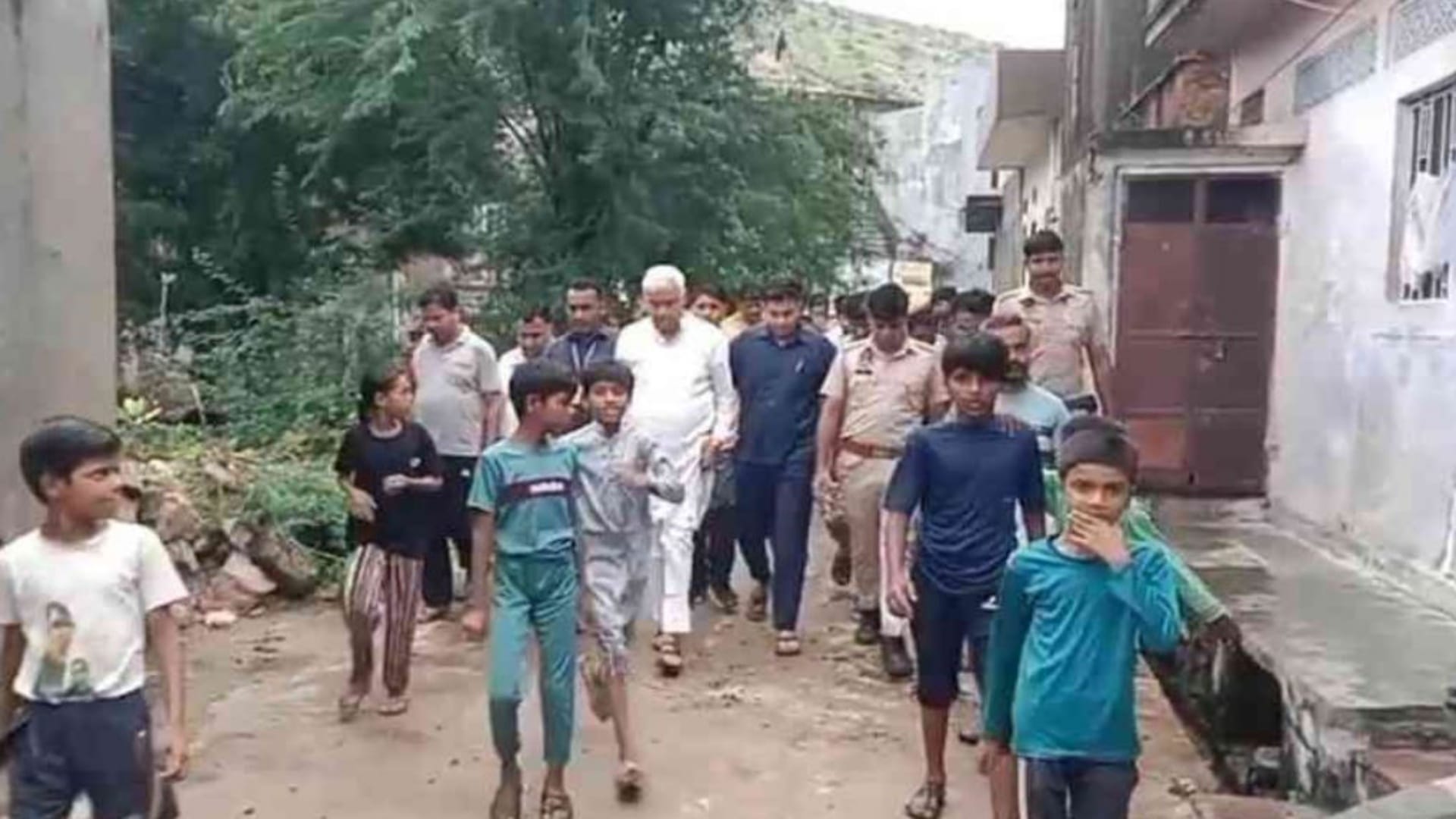 Floods in several districts – People shifted from many villages in Karauli, Dholpur, Sawai Madhopur