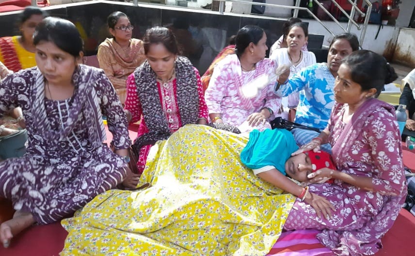 Bhopal: The health of ANM, who was on hunger strike for five days in Bhopal, deteriorated, she said – will con