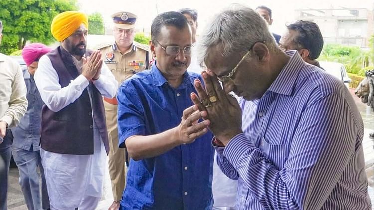 संजय वर्मा हत्याकांड:अबोहर पहुंचे सीएम मान, केजरीवाल और सिसोदिया, जगत वर्मा से बोले- नहीं बख्शे जाएंगे हत्यारे