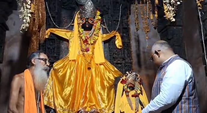 Kanpur DM Jitendra Pratap Singh inspected the temples said Bhitargaon is rich in archaeological heritage