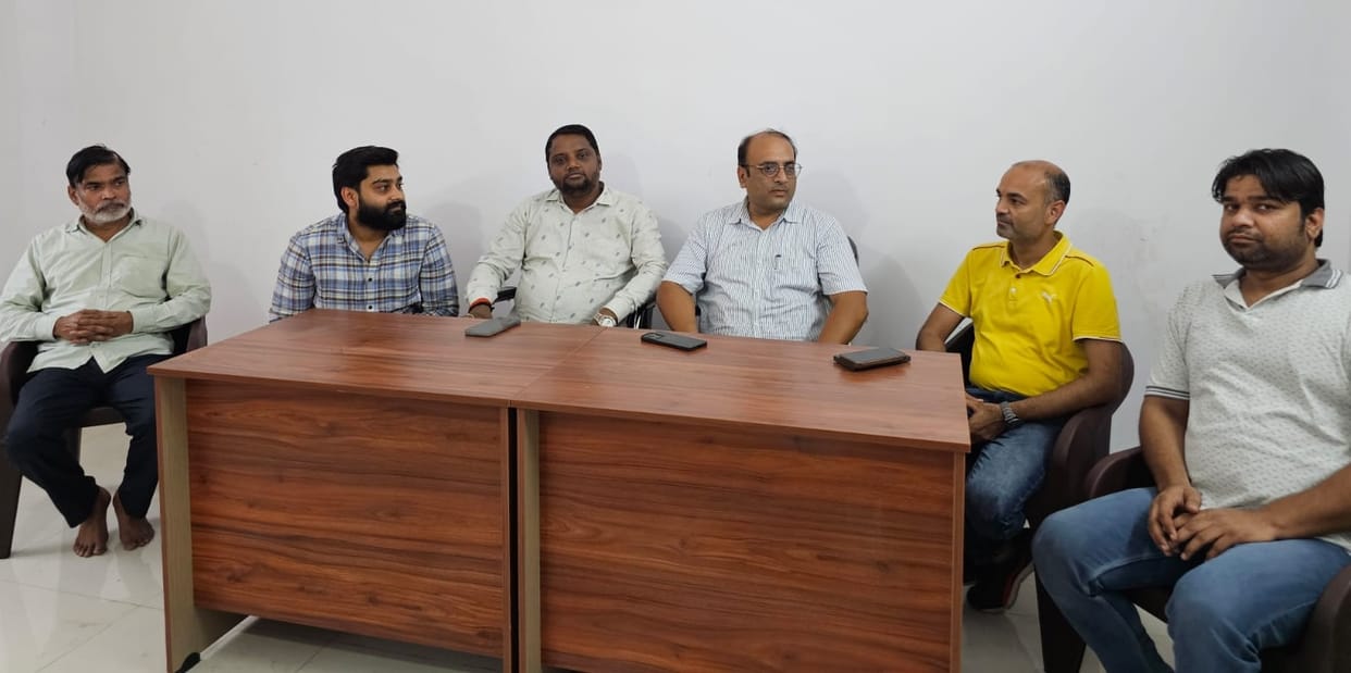 Kanpur Entrepreneurs meeting under the banner of FETA  expressed concern over 25 percent tariff