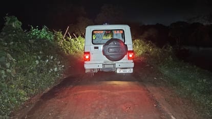 Kanpur Yamuna wreaks havoc in Ghatampur SDM kept patrolling throughout night kept information from villagers