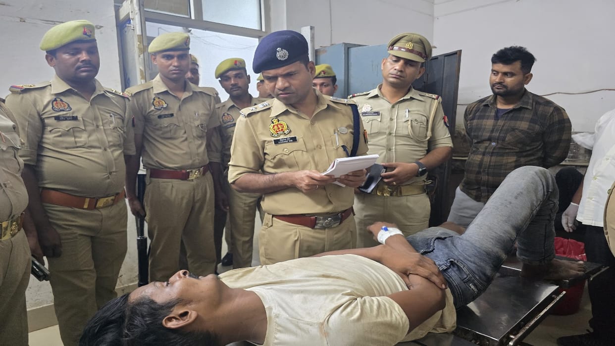 Deoria Encounter Two animal smugglers arrested in encounter