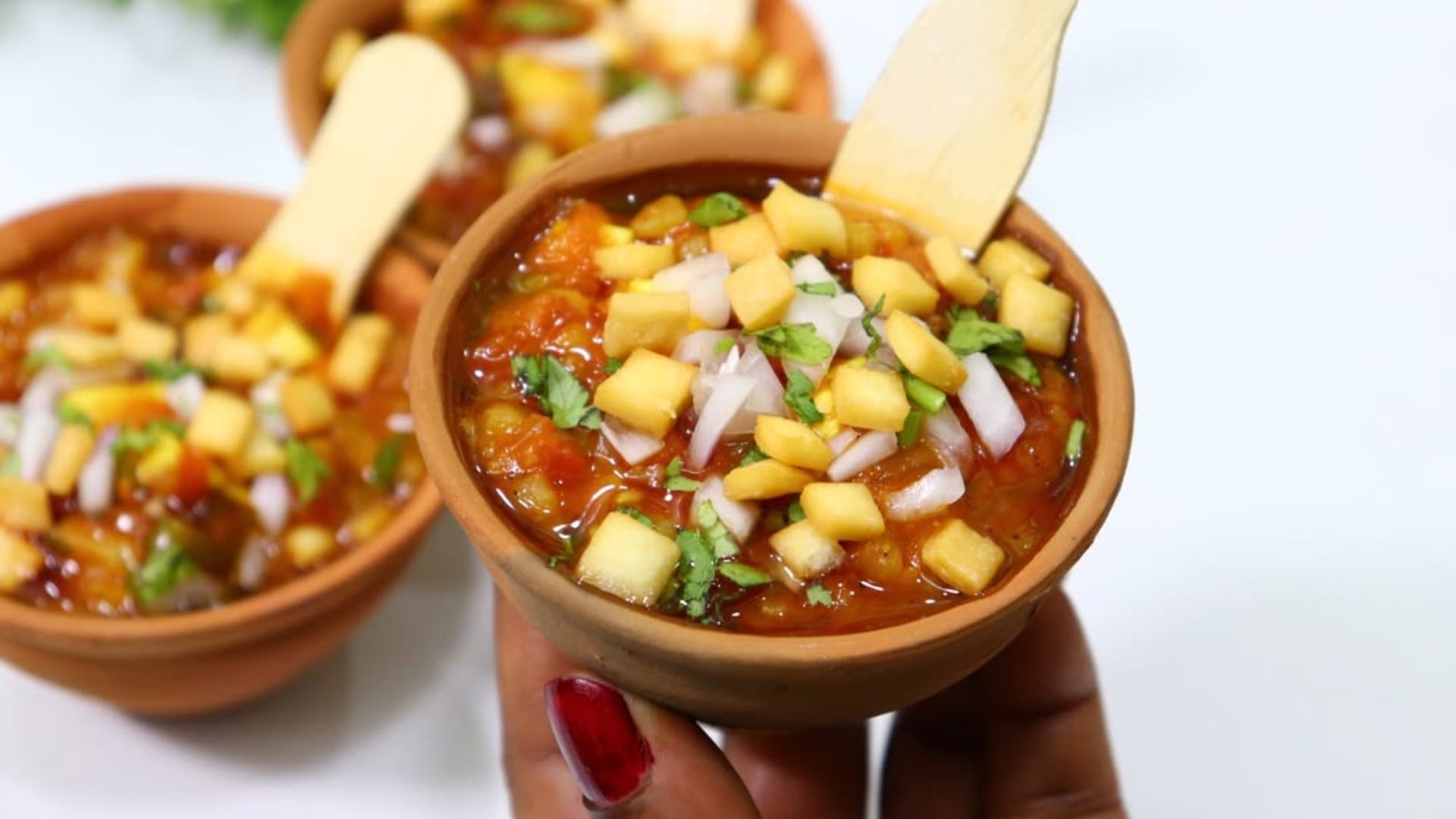 Make the Viral Tomato Chaat at Home How To Make Tamatar Chat Recipe in Hindi