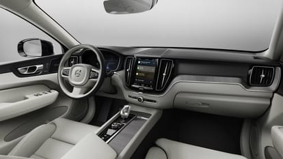 Volvo XC60 Facelift Luxury SUV Launched in India Know Price Features Specifications