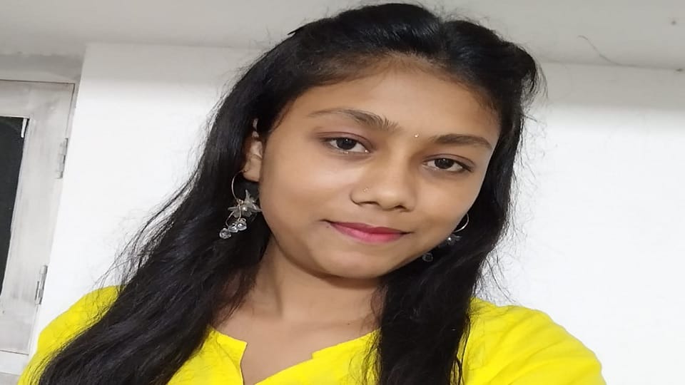 Superintendent of Eklavya Residential School committed suicide by hanging herself fifth case in 45 days in Bal