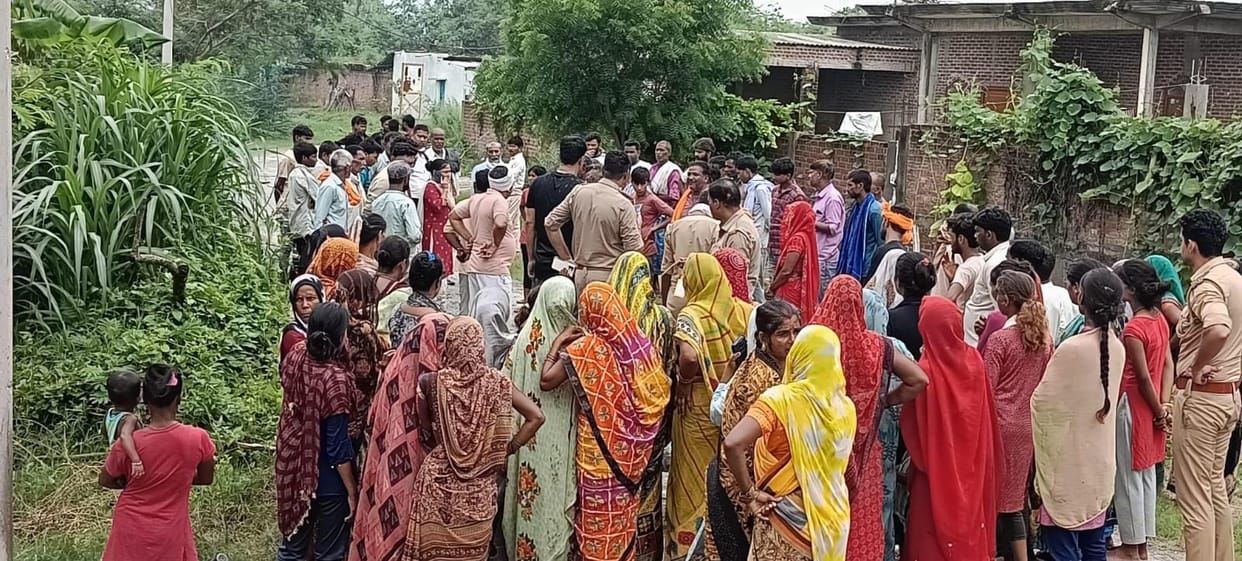 Hardoi body of a missing youth was found in a well family said the deceased was addicted to alcohol
