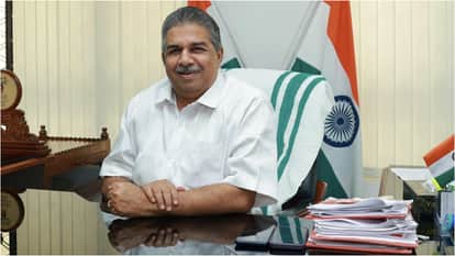 केरल के मंत्री साजी चेरियन।