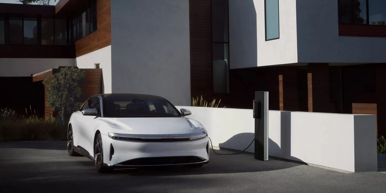 Electric Vehicle Lucid Air Sets New World Record with 1,205 km Single-Charge Drive Across Europe
