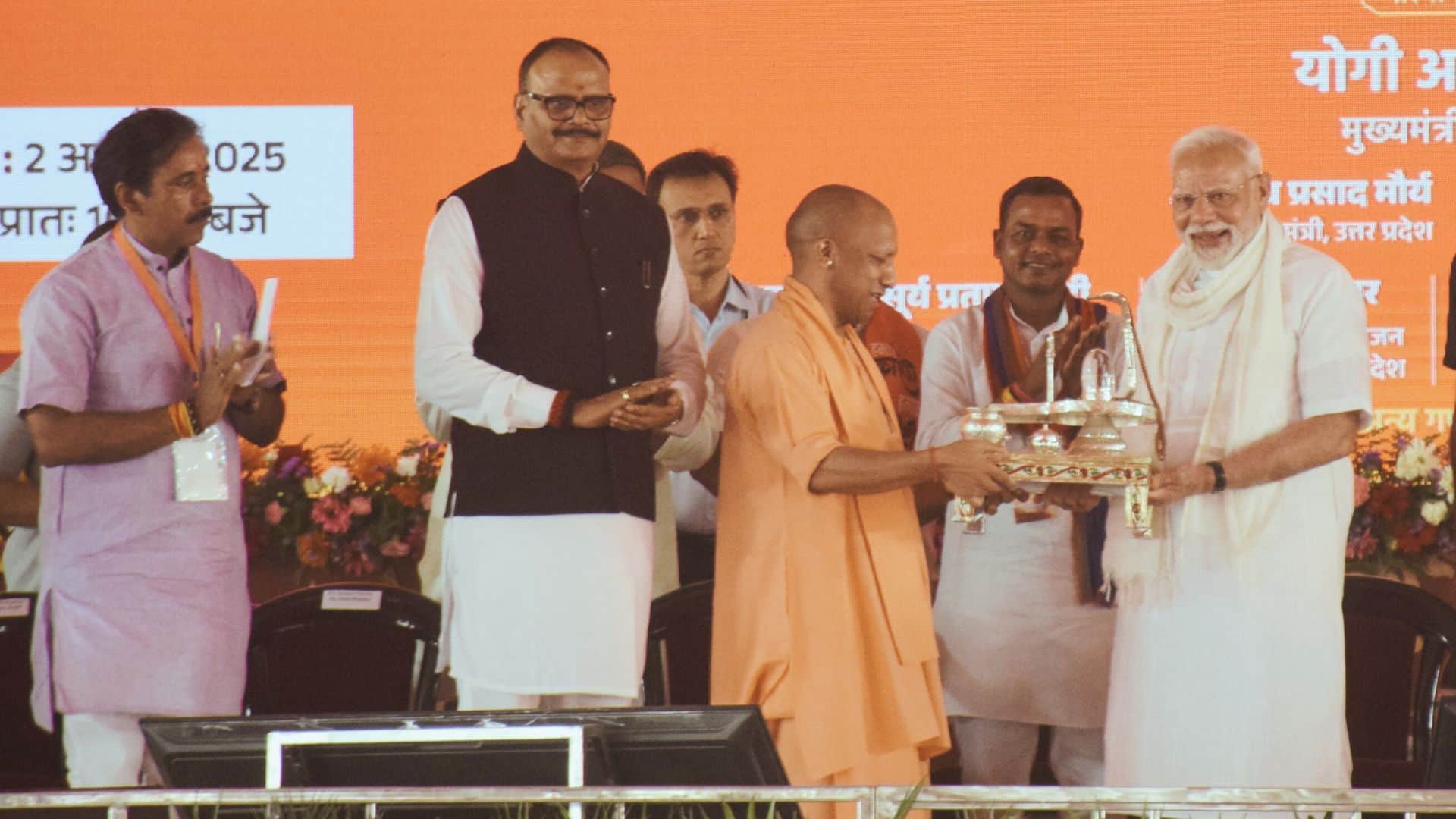 Photos of PM modi public meeting He said Operation Sindoor is complete with blessings of Mahadev