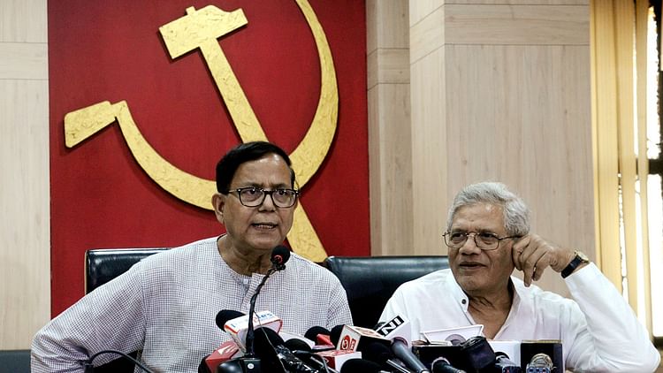পশ্চিমবঙ্গ: ‘বিজেপি-আরএসএসের ষড়যন্ত্র চলবে না’, সিপিআই নেতা সেলিম ভোটার তালিকার পুনর্বিবেচনার জল্পনা নিয়ে র‌্যাগিং