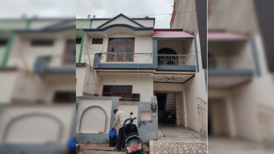 Army Subedars Wife Found Dead Under Suspicious Circumstances in Meerut Home