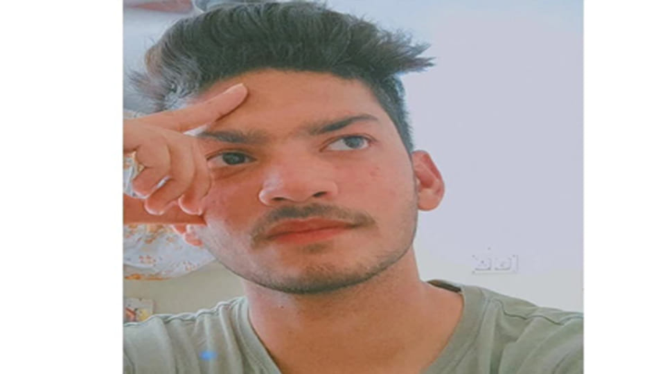 Kanpur: Hindu youth ordered Quran online and read it and changed his name to Mustafa Khan