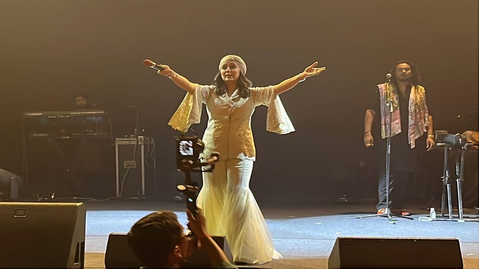 Lucknow: Harshdeep's songs made the evening Sufi