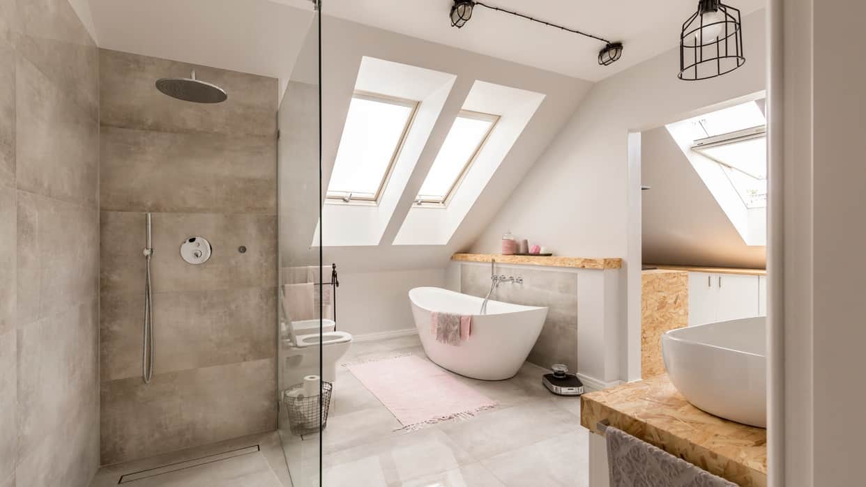 common bathroom mistakes people do in daily basis disprj