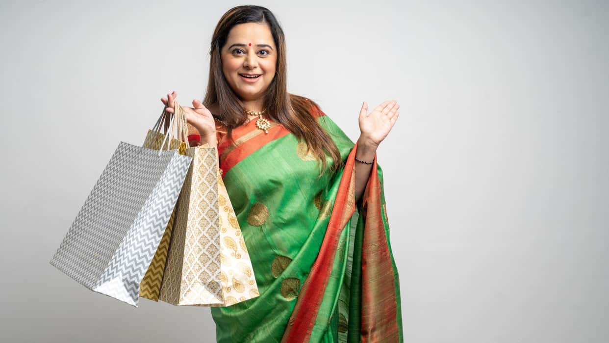 Karwa Chauth Shopping Best Affordable Markets in Delhi-NCR to Explore during Navratri