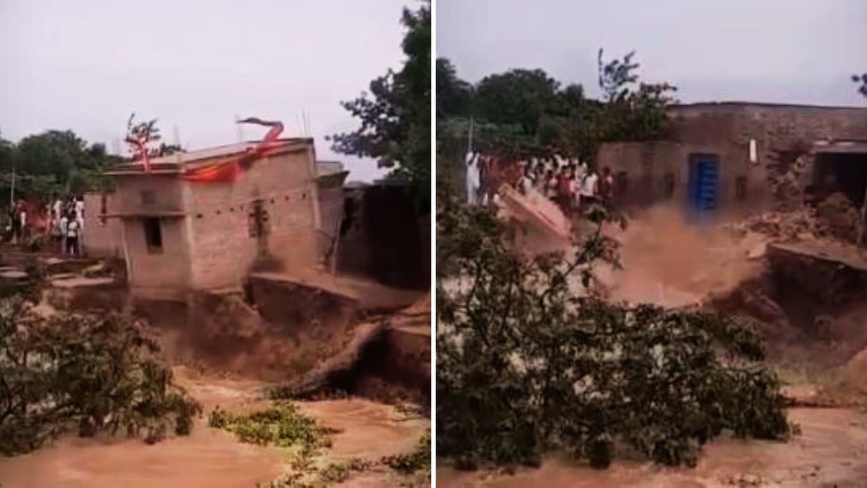 Flood in UP House submerged in Ganga in 35 seconds temple collapsed in Ballia video goes viral